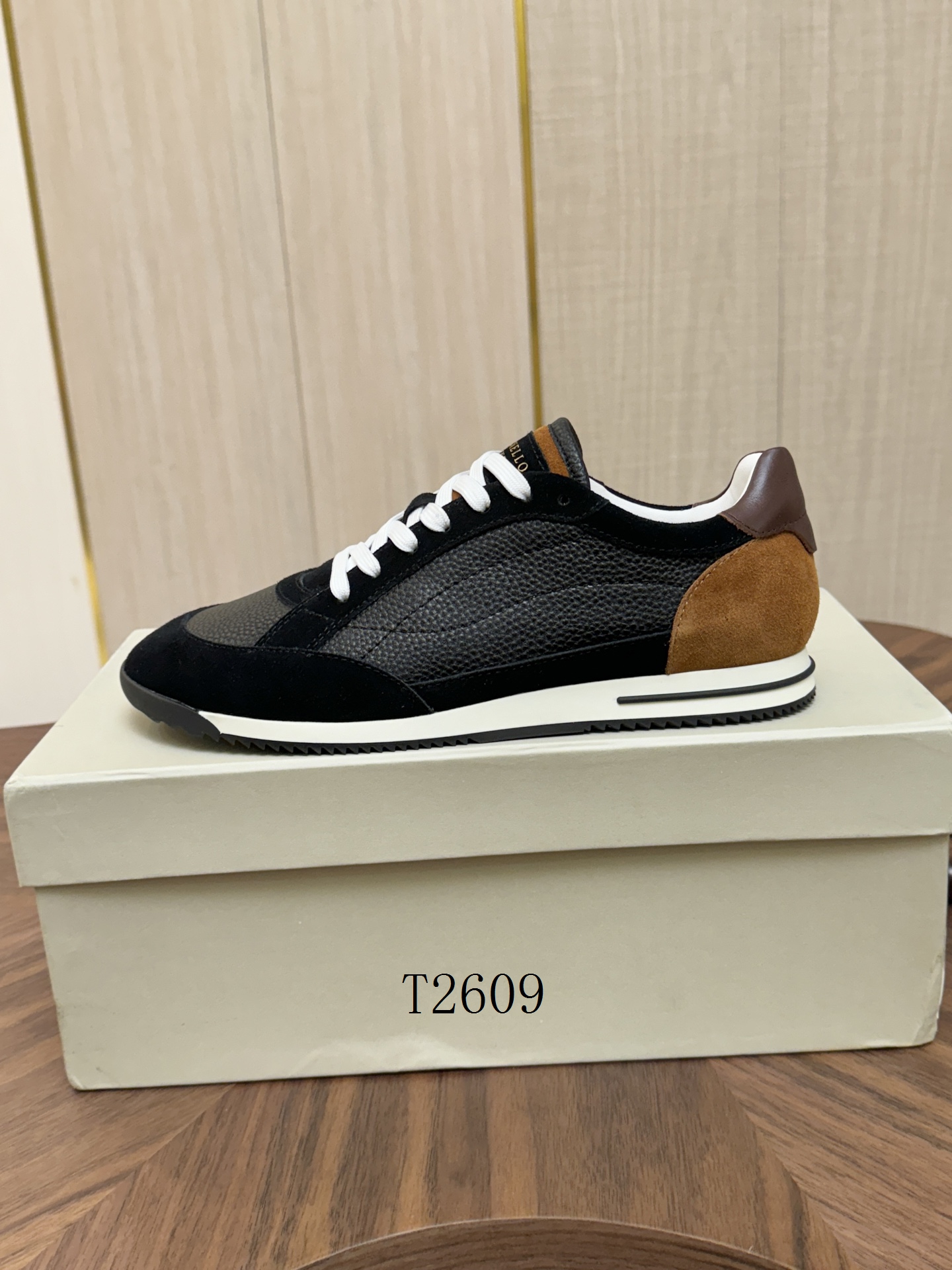 Brunello Cucinelli sz38-46 12